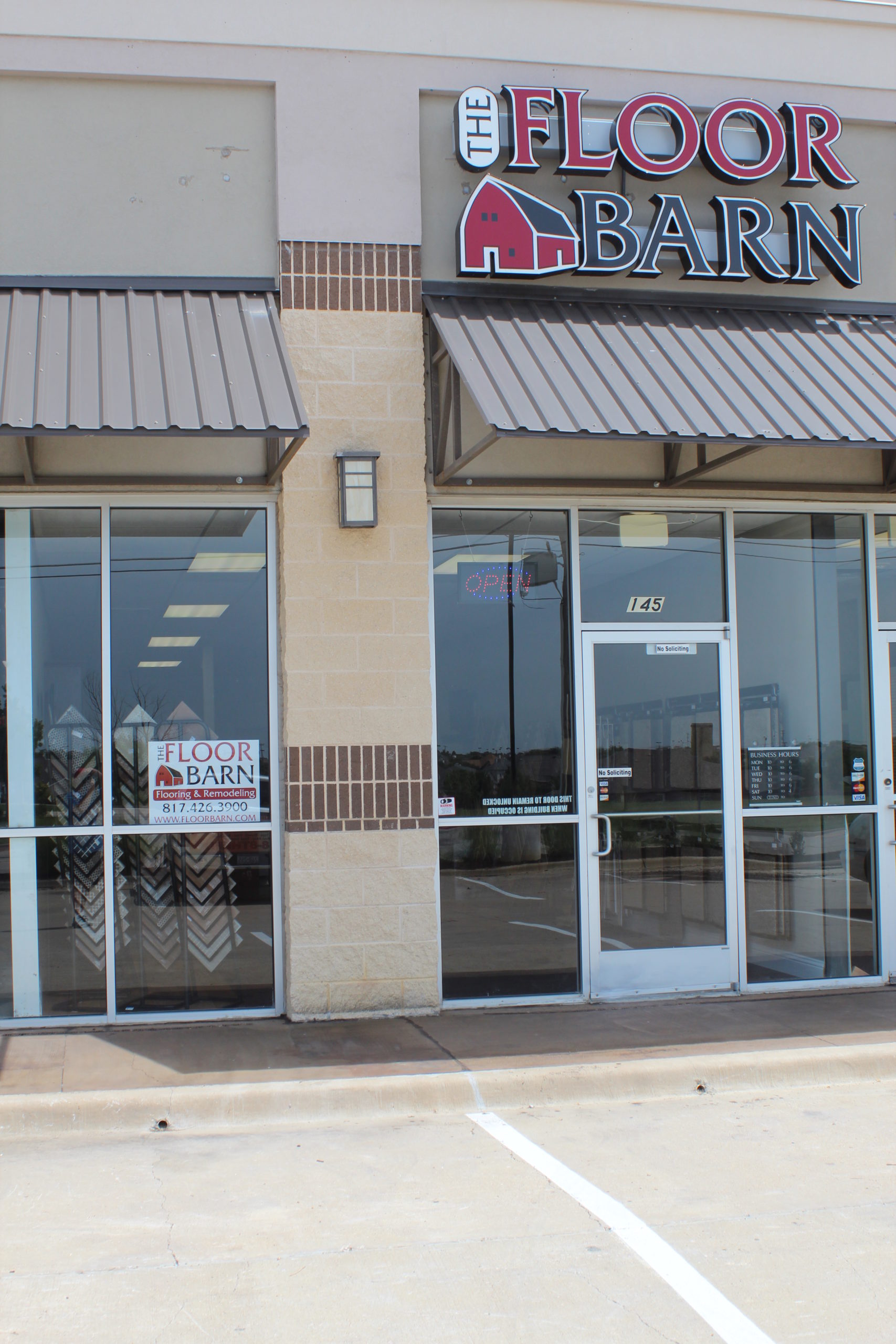 Arlington TX Flooring store The Floor Barn
